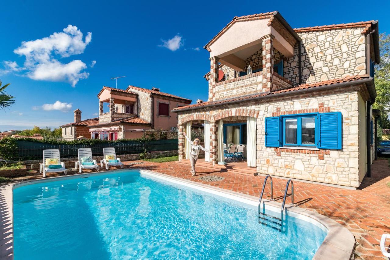 Villa-Johanna Kaštelir Exterior foto